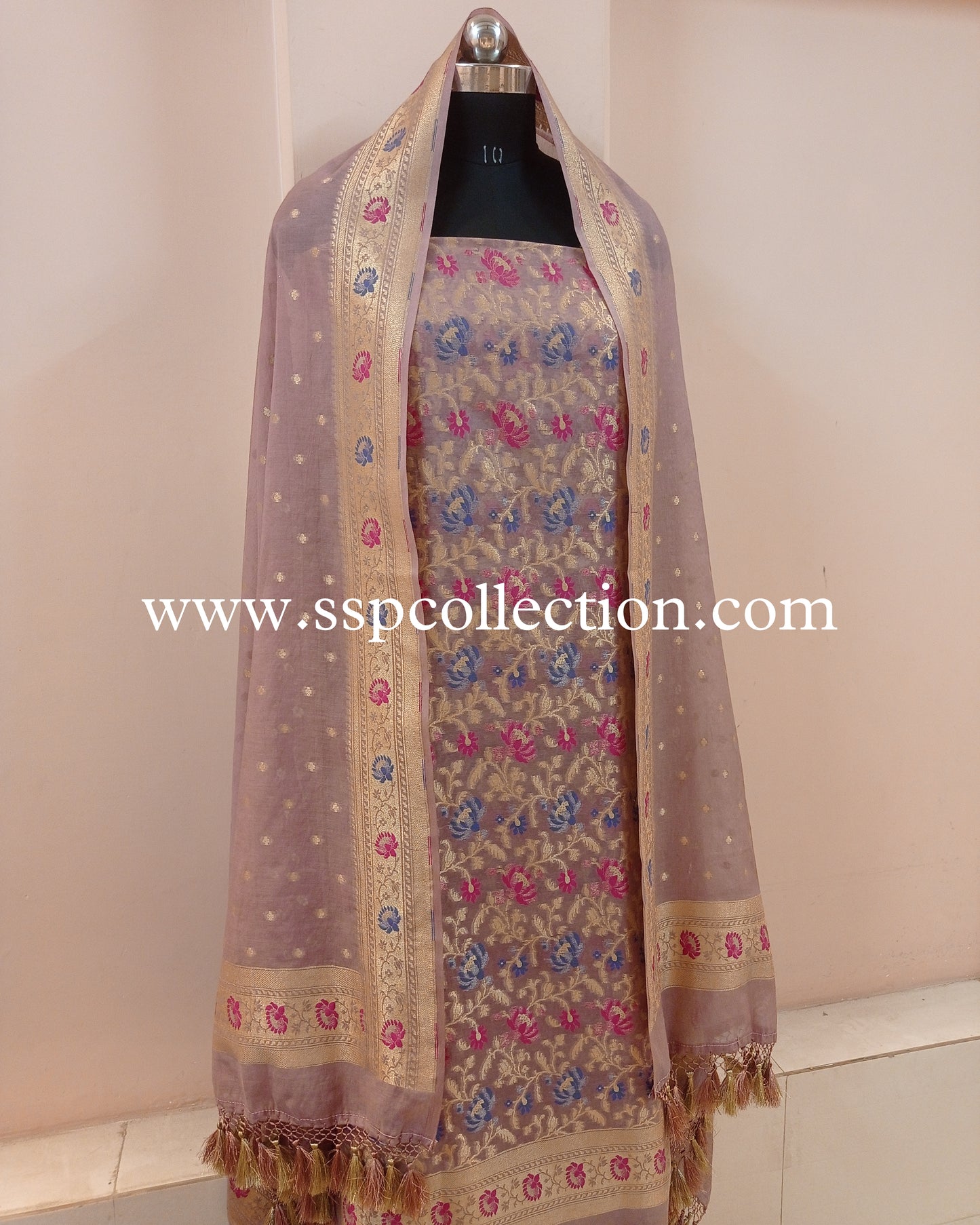 Sandrift Banarasi Premiuim Cotton Jamdani Pattern Suit