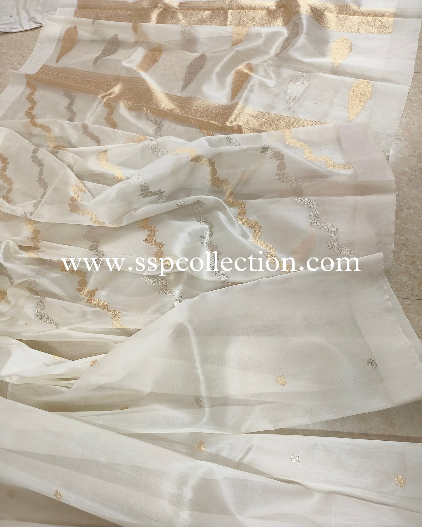 White Pure Kora Silk Banarasi Saree